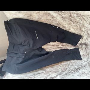 Womens Nike capri leggings